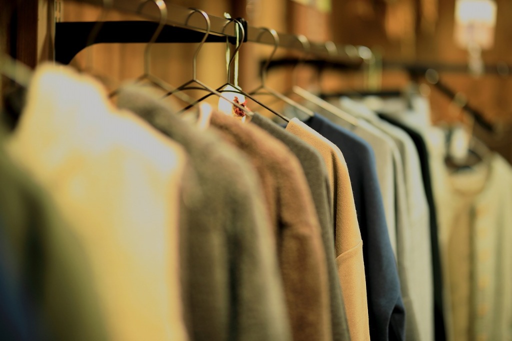 大阪府堺市堺区でパーソナルカラー診断可能なセレクトショップ、レディースブティックなら「Bella luna（ベラルーナ）」